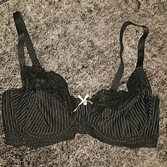 Bra - Picture 2 of 3